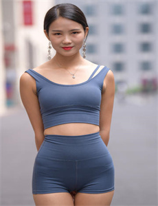 边夹腿边看小黄文-每次回家给爸爸几次